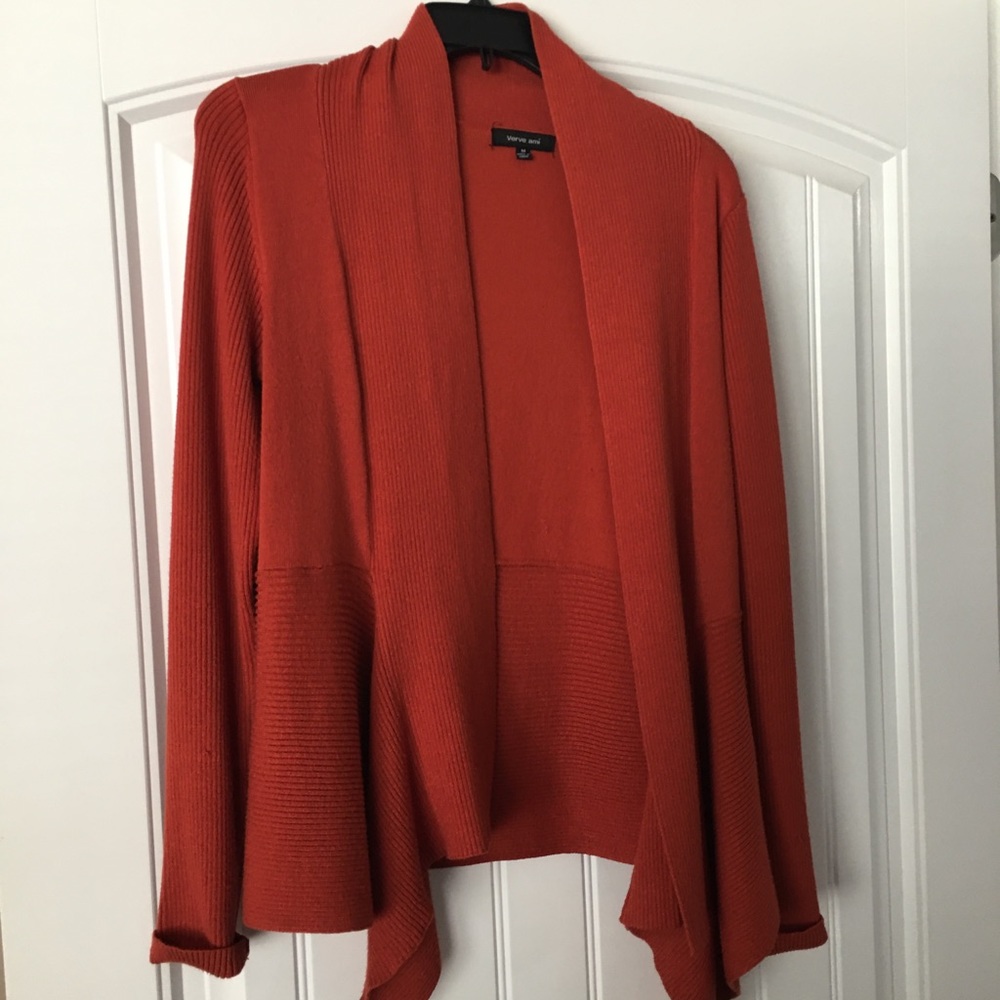 Knit buttonless long cardigan excellent condition rust color long sleeves